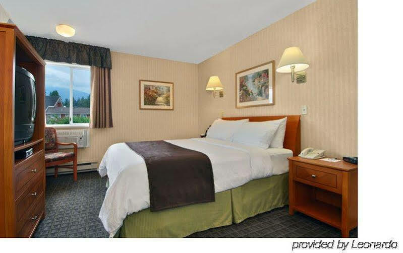 Surestay Hotel By Best Western North Vancouver Capilano Bagian luar foto